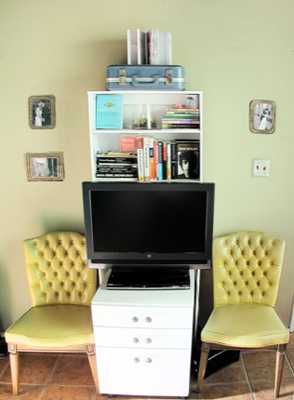 TV&Chairs2